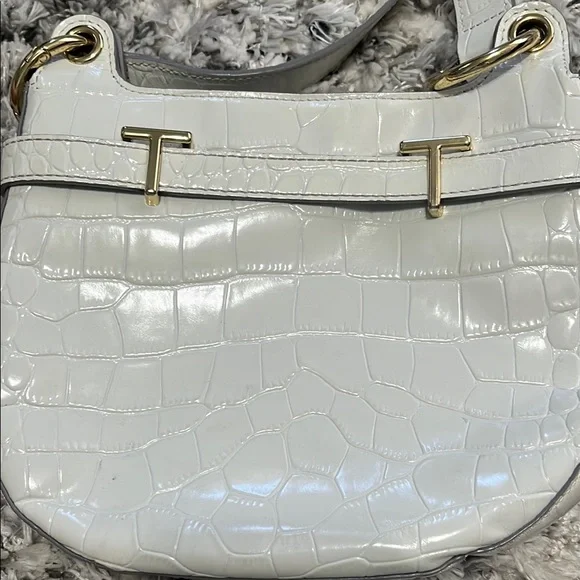 Ted Baker White Textured Shoulder Bag with Gold Clasp - Picture 6 of 13